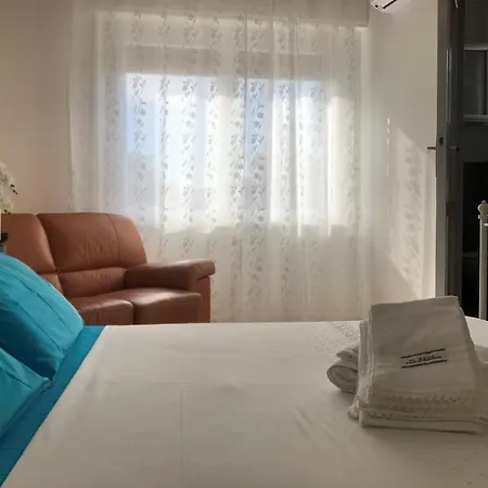 Il Faro Di Pensión 2*